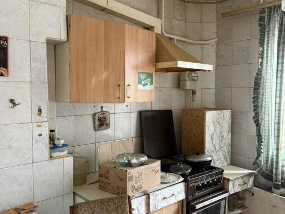 1к! квартира, Браїлки, 1/9 поверх, 31 м2, з балконом, під ремонт! Полтава