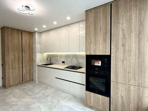 Продається 2кім здана новобудова з свіжим ремонтом Черновцы