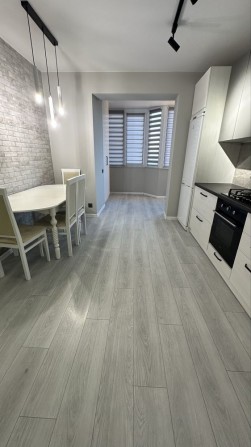 Продаж; Чернівці; ремонт; одно-кімнатна + студія; новобудова; - фото 1