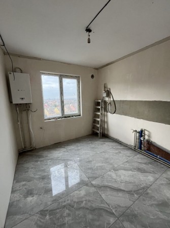 Продаж 2х кімнатної квартири ( Новий район ) - фото 1