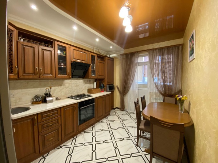 Продам двокімнатну квартиру на ЖК Садовий - фото 1