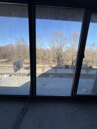 Вид на річку, набережну, парк, 3ккв , 3пов, 101,6 м кв, переуст, торг - фото 1