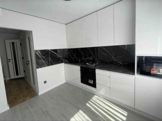 2- кімн панель в Новому районі Ужгород