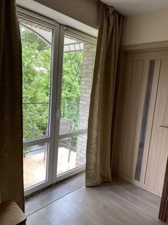 Продам 2-кімнату квартиру на Степана Бандери - фото 1