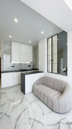 Продаж! Однокімнатна квартира ЖК PANORAMA з виглядом на озеро - фото 1