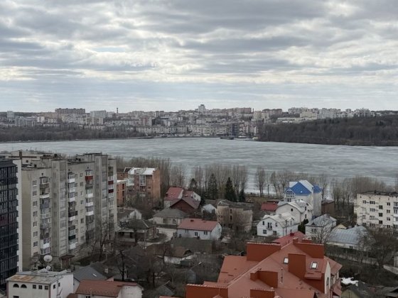 Продаж 2-х кім квартири з терасою Тернополь