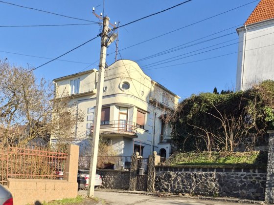 Продаж 3-кімн. квартири в центрі Ужгород