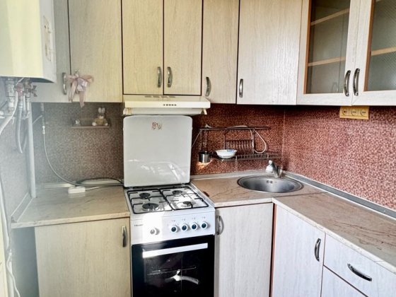 1-кімнатна квартира з ремонтом і автономним газовим опаленням Ужгород