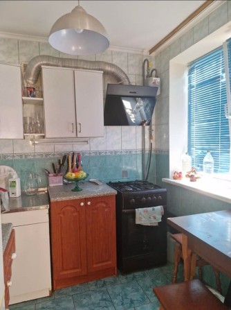 Продаж трикімнатної на Нижньогірський - фото 1