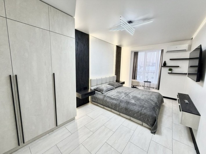 Продаж 2кім новобудови з дизайнерським ремонтом - фото 1