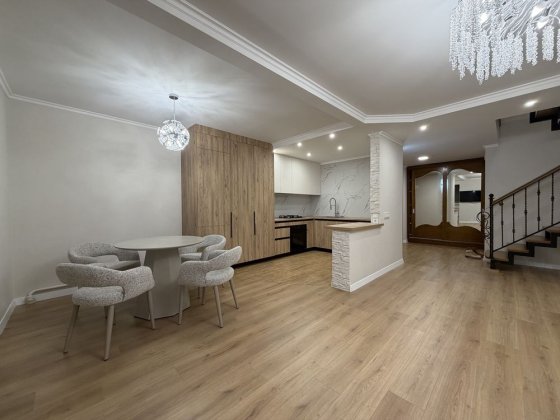 Продаж 2рівневої квартири, Дружба Тернопіль