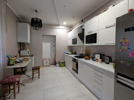 4 кімнатна дворівнева дуплекс в будинку Черновцы