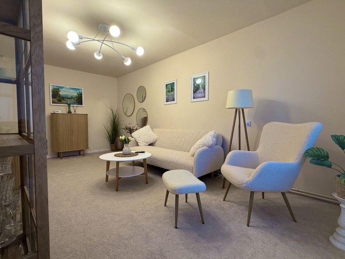 Продаж 3-кімнатної квартири з гаражем Продається трикімнатна квартира - фото 1