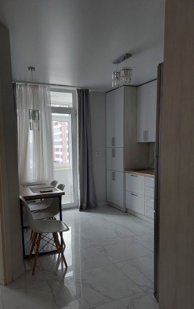 Продаж квартири Київська 9б - фото 1