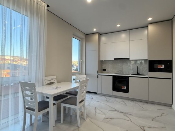 Продаж 1,5 кімнатної квартири Ужгород