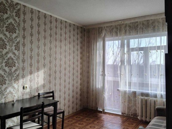 Продається 1 кімнатна квартира на Алмазному Полтава