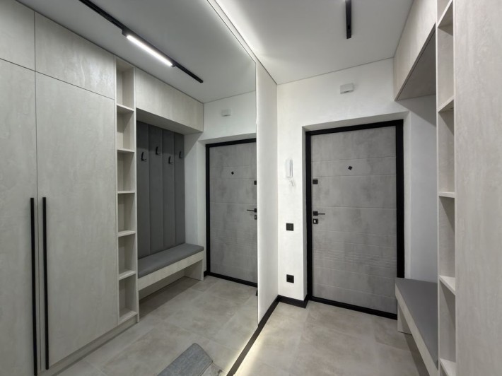 Продаться 2-к новобудова , здана з авторським ремонтом - фото 1