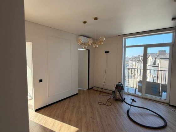 Продаж стильної та світлої 2-кімнатної квартири в ЖК B4 Ужгород