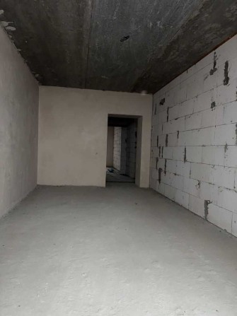 2к в цегляній зданій новобудові 77 кв/м, 3/10 поверх - фото 1