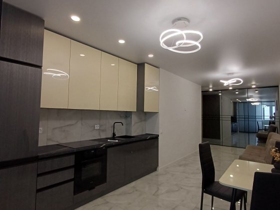 Преміум 2-кімнатна квартира в центрі міста Черкассы