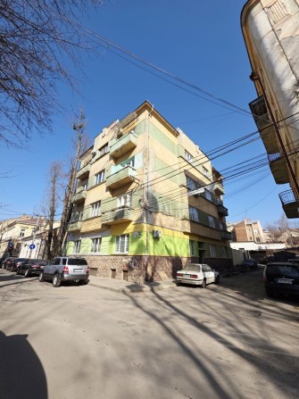 Продаж  2-кім центр - фото 1