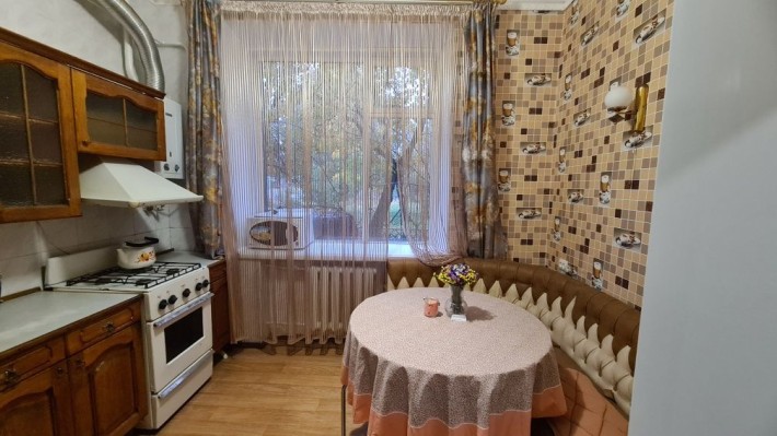 Продам 2-х кімнатну квартиру р-н Центр - фото 1