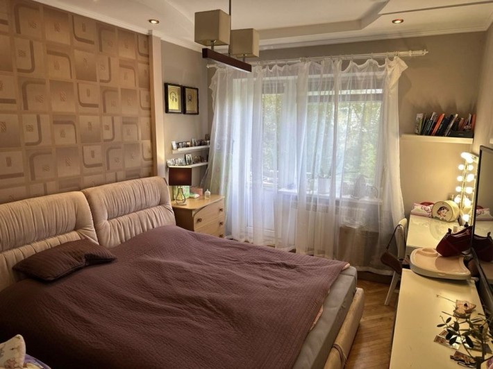 Квартира поряд з Дастором - фото 1