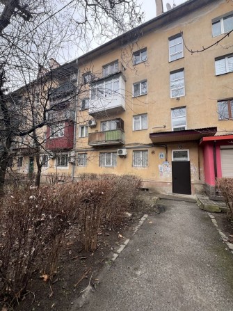 Продаж 3кім квартири під ремонт, проспект Свободи - фото 1