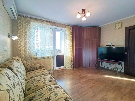 Продаж 1-кімн квартири в новобудові по Попова (автономне опалення). Чернігів