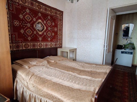 Продаж 2 кімнатна Центр Чернігів