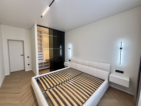 2к квартира, з розкішним ремонтом , в елітному районі Черновцы