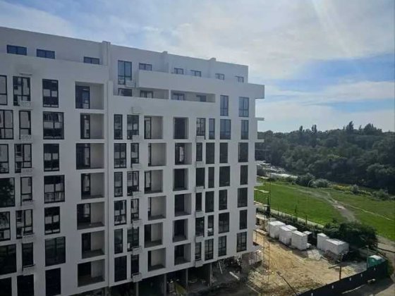 Однокімнатна квартира з неймовірною терасою в газифікованому комплексі Ужгород