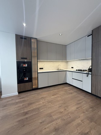 Продаж 1.5 кі-ноі квартири/ Газ - фото 1