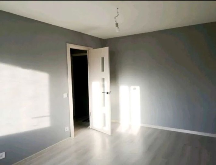 Продаж 1-к квартири вул. Братів Зерових 14а - фото 1