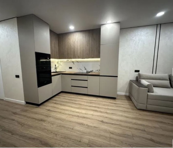 Продаж 1-к квартири вул. Змієнка Всеволода 30 Метро Нивки. - фото 1