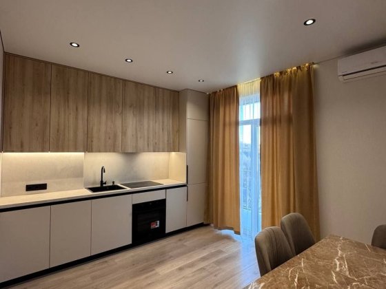 Продаж 1кім.квартири в новобудові в ЖК Central Avenue Ужгород