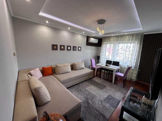 Продаж трикімнатної квартири Ужгород