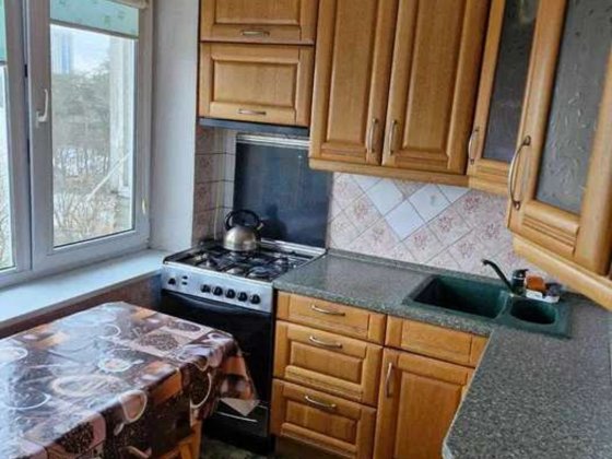 Продаж 2-к квартири просп. Алішера Навої 76 Киев