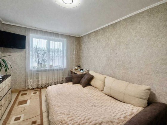 Продаж 2 к. квартира Індивідуальне газове опалення Цегла  2 поверх Винница