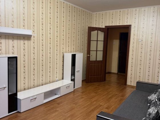 1к квартира 42кв.м. з ремонтом в ЖК Патріотика Киев