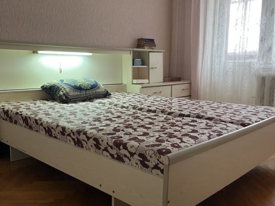 2-х кімнатна квартира , Захистників Украііни Чернігів