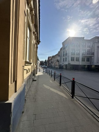 Продається 2 кімн. Кв. В центрі міста - фото 1