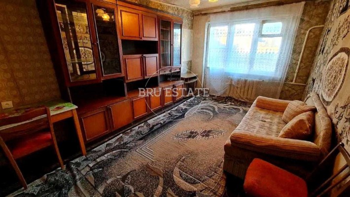 Продам 2 к вул.Воскресенський 30-Б.( Перова) м.Дарниця - фото 1