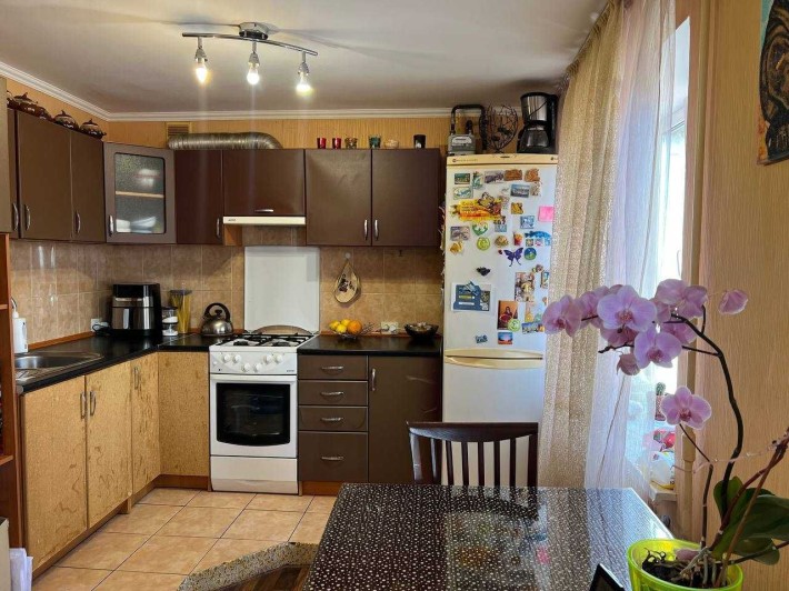 Продаж 2-к квартири по вул. О.Теліги в П-З районі - фото 1