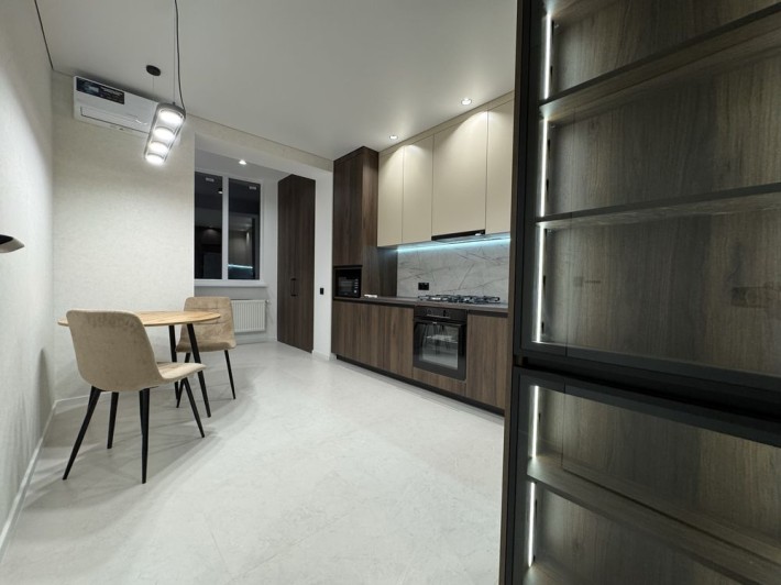 Продам стильну 1-квар. з якісним євроремонтом в новобуд. Газове опален - фото 1