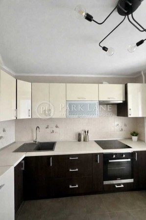 Продаж 2-х кімнатної квартири просп.Лобановського 14 Солом'янка - фото 1