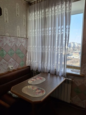 Ціну знижено! 2-кімнатна квартира в центрі-Завжди є світло. І М - фото 1