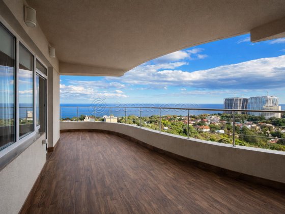 Видовая квартира с террасой на Французском бульваре. Одесса