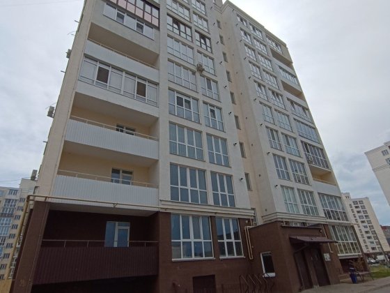 Продаж 2 кімнатної квартири по вулиці Незалежності Чернігів