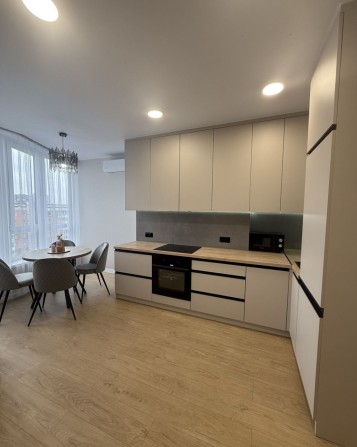 3-а кв-ра на Митниці. Новобуд. - фото 1